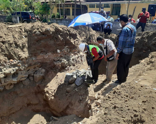 Bupati Sikka Warning Para Kontraktor