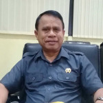 Alexander Foenay Tetap Fokus Kerja