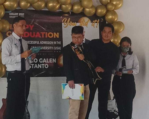 Siswa ESCS Kupang Diterima Kuliah di Amerika