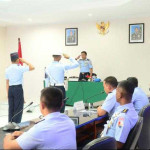 Anggota Lanud El Tari Kupang Terima Sanki Militer