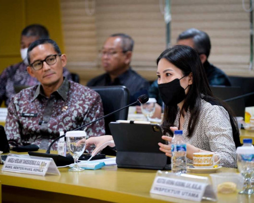 Wamenparekraf Paparkan Target Devisa Pariwisata 2023