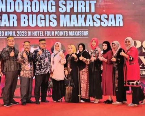 Haji Darwis Boyong Puluhan Saudagar Bugis NTT Ikut PSBM XXIII