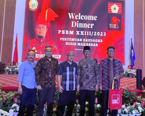Haji Darwis Boyong Puluhan Saudagar Bugis NTT Ikut PSBM XXIII