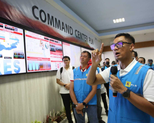 Dirut PLN Kawal Langsung Sistem Kelistrikan Lewat Command Center di Labuan Bajo