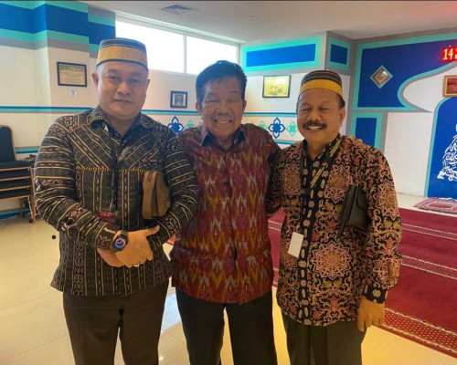 Haji Darwis Boyong Puluhan Saudagar Bugis NTT Ikut PSBM XXIII