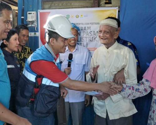 744 KK di Kotawaringin Timur Nikmati Listrik Andal dan Terjangkau