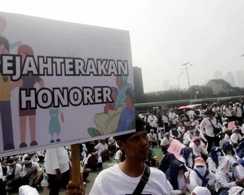 Nasib Para Honorer Sudah Ditentukan Presiden