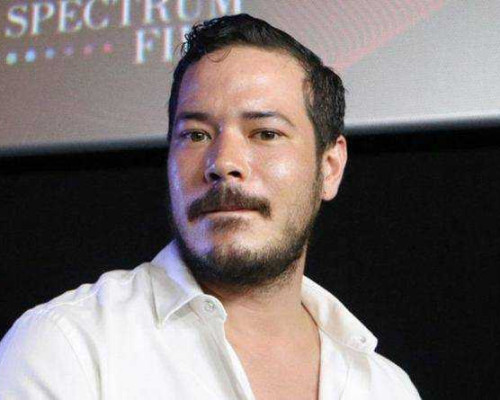 8 Artis yang Pernah Mengaku Selingkuh
