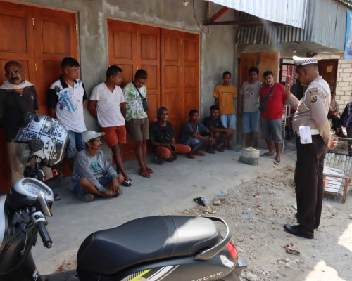 Polisi Kupang Jaring Puluhan Pengendara