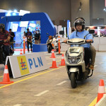PLN Dapat Penghargaan Most Interactive Booth di IIMS 2024