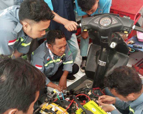 Dari Ajang IEMS sampai Raih Sertifikat Bengkel Konversi