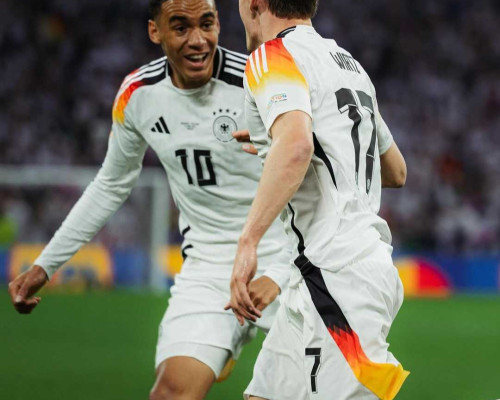 Toni Kroos DKK Cukur Skotlandia 5-1 