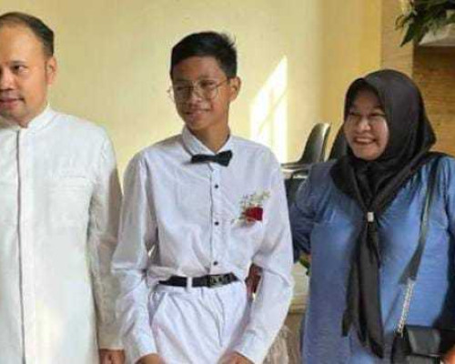 Nikah Beda Agama, Seorang Ibu Muslim Dampingi Anaknya Sambut Baru 