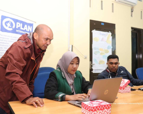 Plan Indonesia Latih ToT 80 Guru SMK di NTT