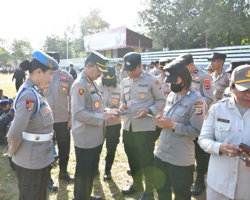 Diperintah Kapolri, Waka Polda NTT Periksa HP Anggota Terkait Judol 