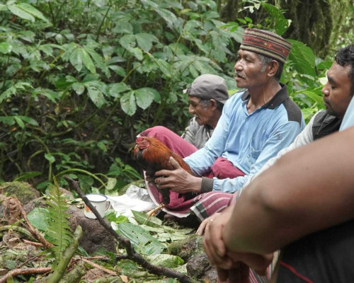 PLN Peduli Bantu Sanitasi Air Bersih 127 KK di Kawasan PLTP Ulumbu 5-6 Poco Leok