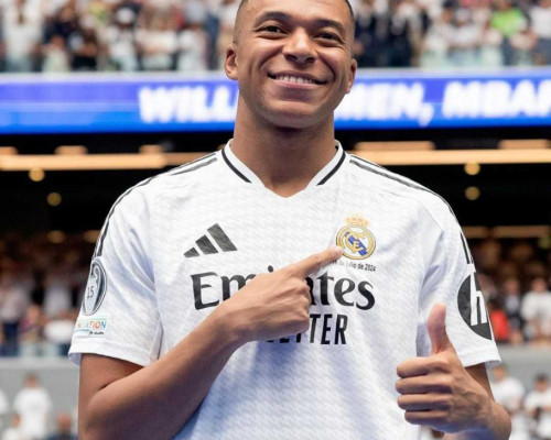 Carlo Ancelotti Yakin Mbappe Cepat Adaptasi di Real Madrid 