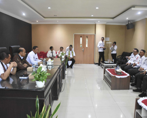 Penjabat Wali Kota Kupang Terima Audiensi Kanwil Kemenkumham NTT 