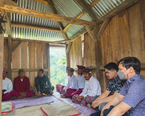 PLN Perkuat Pendekatan Sosial Budaya dalam Pengembangan PLTP Ulumbu Unit 5-6 Pocoleok 