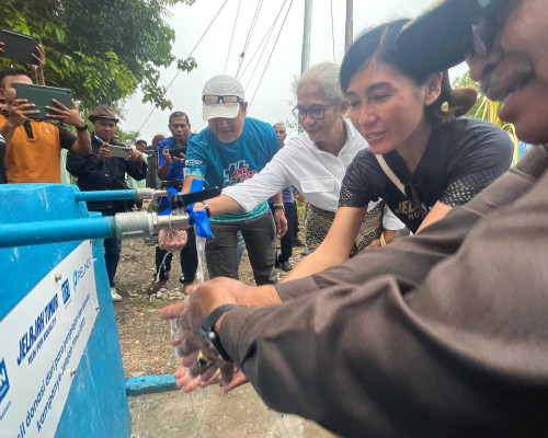 Warga Desa Besman di NTT Kini Punya Sarana Air Bersih Program Jelajah Timur Plan Indonesia 