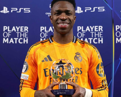 Vinicius Junior Tutup Mulut Suporter Manchester City 