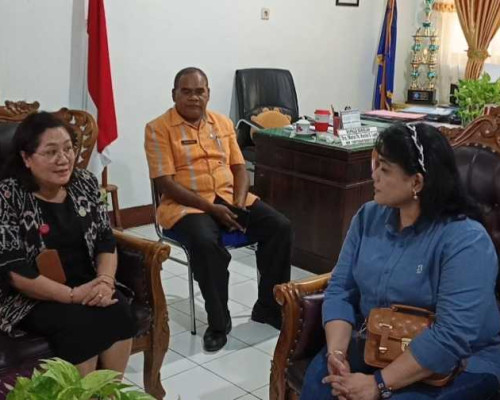 Anita Jacoba Gah Minta Pemkot Kupang Buka Identitas Vendor MBG dan Evaluasi Menyeluruh