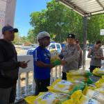 Warga Belu Serbu Polres, 1 Ton Beras Murah Ludes