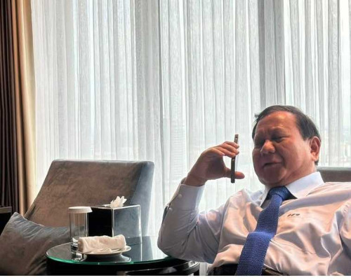 Presiden Prabowo Bebaskan Tom Lembong dan Hasto dari Penjara