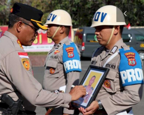 Pelanggaran Berat, Polisi di Kupang Dipecat Tidak Dengan Hormat