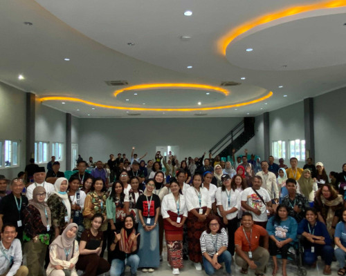 Ironis, Perempuan Jadi Garda Terdepan Hadapi Krisis Iklim tapi Terpinggirkan dari Kebijakan Nasional