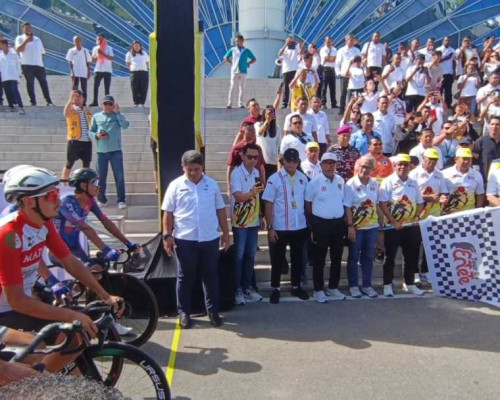 Tour de Entete Resmi Dimulai, Diramaikan 78 Pembalap dari 13 Negara