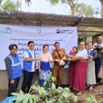 PLN UIP Nusra Salurkan Bantuan Pertanian dan Peternakan Masyarakat Ring-1 PLTP Ulumbu Unit 5-6