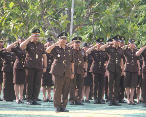 Kejati NTT Gelar Upacara Hari Pahlawan: Teladani Semangat Perjuangan