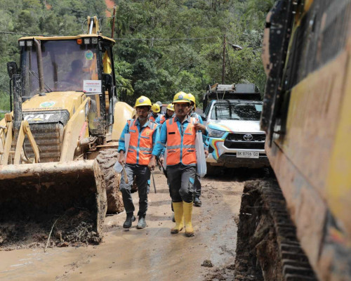 PLN Tuntaskan Pemulihan Kelistrikan Sumut 100 Persen! Sumut Kembali Menyala