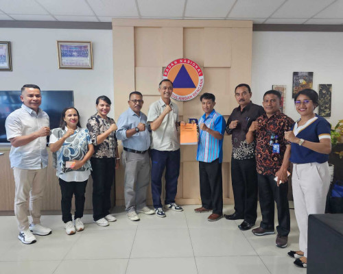 Pemkab Kupang Serahkan LPJ Dana Bencana Seroja Kepada BNPB