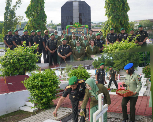 Danrem 161/WS Pimpin Ziarah Rombongan Hari Juang TNI AD 2025 di TMP Dharma Loka