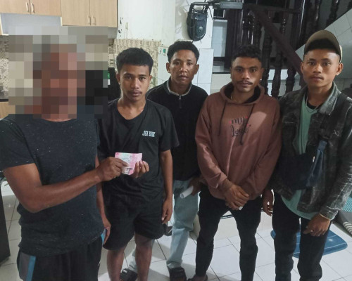 ‎Dua Calo Tiket Pelni di Kupang Diamankan, Raup Untung hingga Rp500 Ribu per Tiket