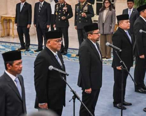 ‎Presiden Prabowo Reshuffle Kabinet, Lantik 6 Pejabat Baru di Istana Negara