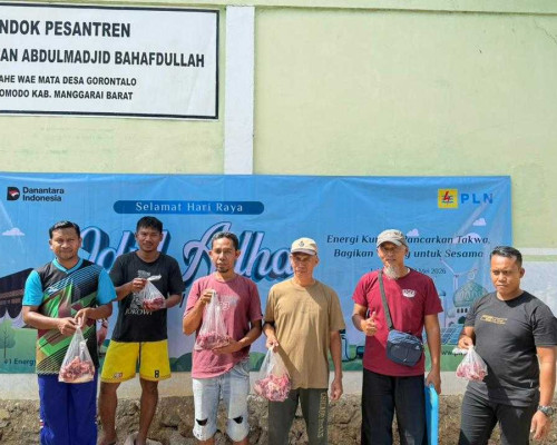 18 Sapi dan 9 Kambing, Kurban PLN UIP Nusra Jangkau Tiga Pulau