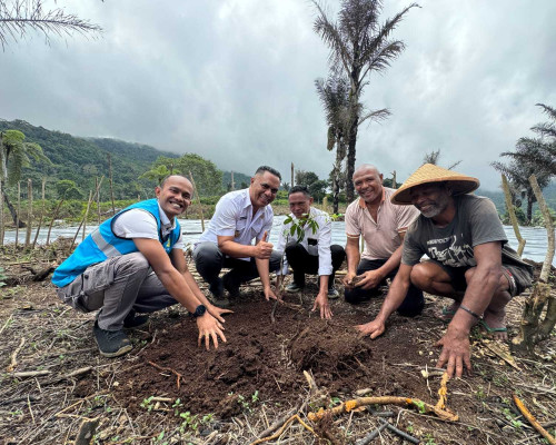 ‎PLN Luncurkan Agroforestry Hetero di Desa Wewo