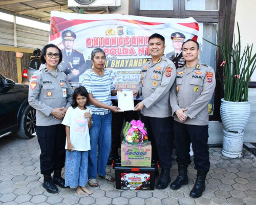 Polda NTT Kunjungi Personel yang Sakit Jelang HUT Bhayangkara